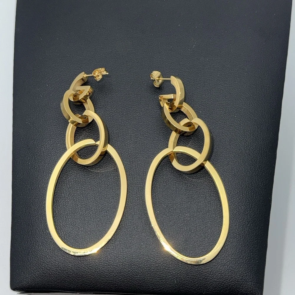 N/A gold tone